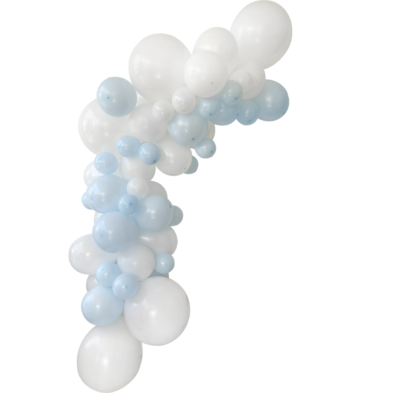 Featured image for “Guirlande organique bleu pastel et blanc”