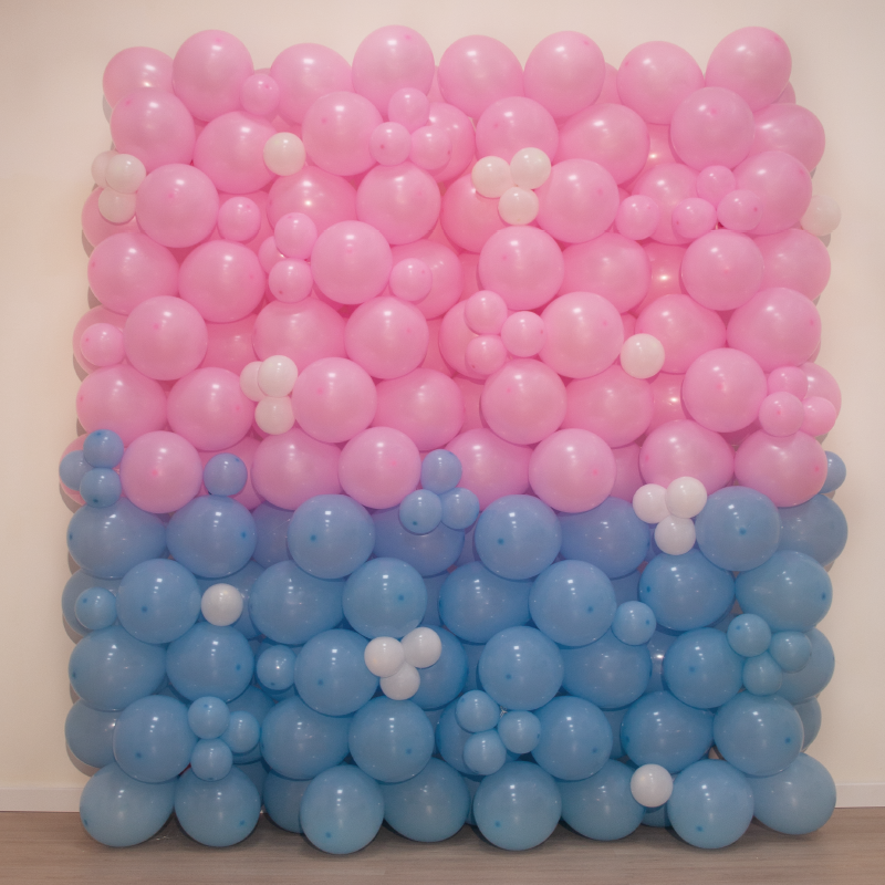 Featured image for “Mur en ballons”