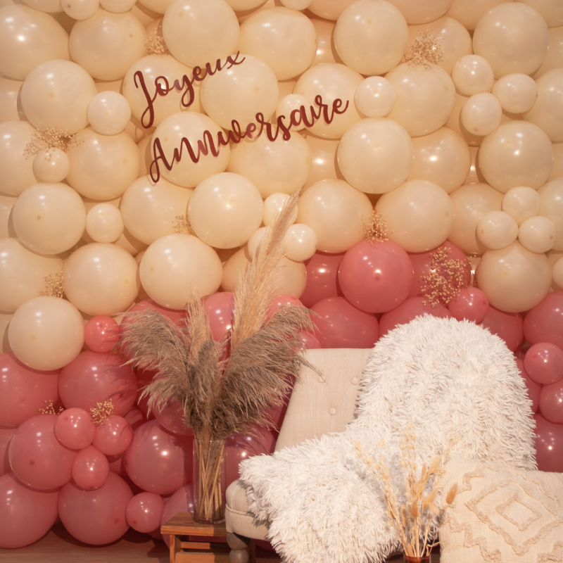 Featured image for “Mur en ballons”