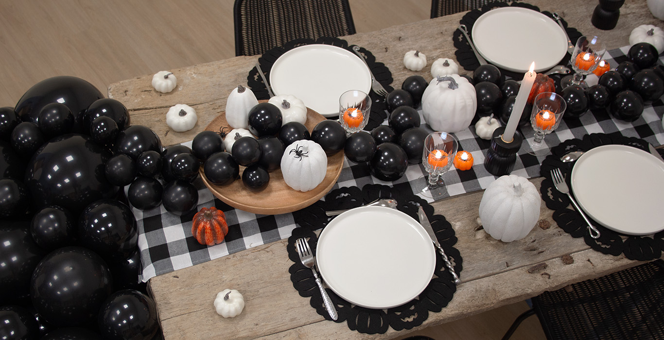 Featured image for “Halloween en Ballons, Faites Frissonner Votre Décoration ! 👻”